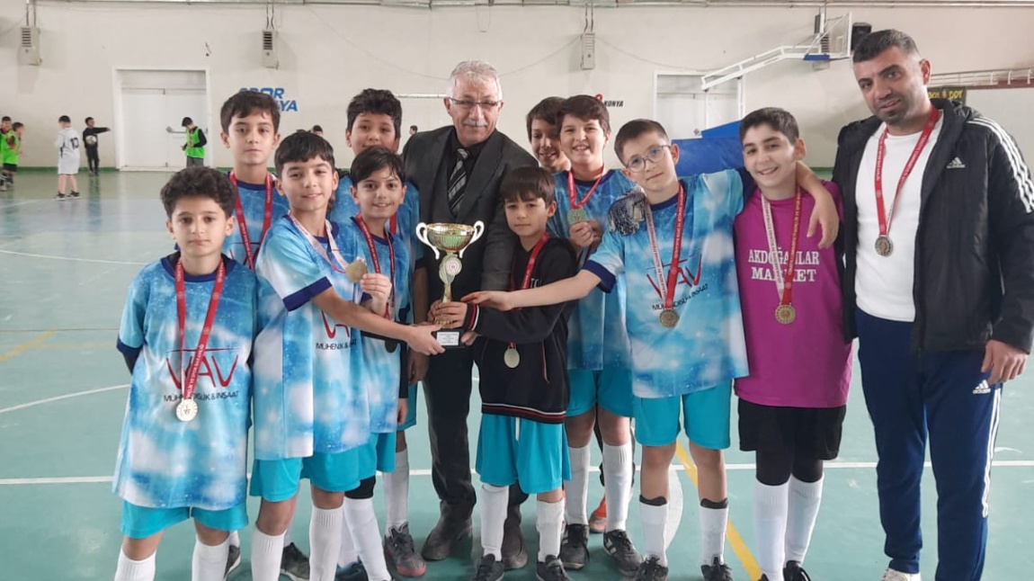 KÜÇÜK ERKEKLER FUTSAL İLÇE 1. Sİ